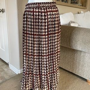 Womens True Destiny Chiffon Maxi Skirt